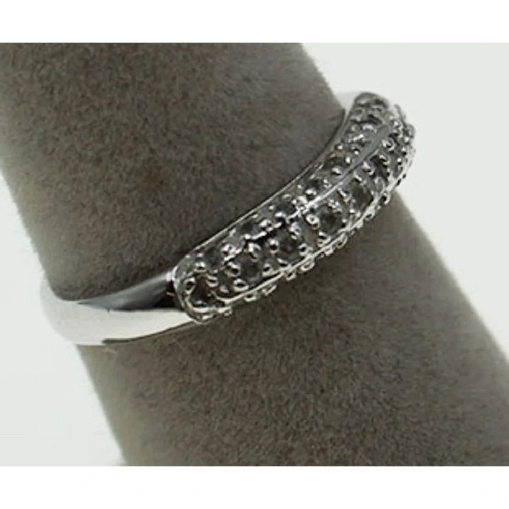 Sterling Silver .925 Size 6.75 Ring‎ Fashion Jewelry